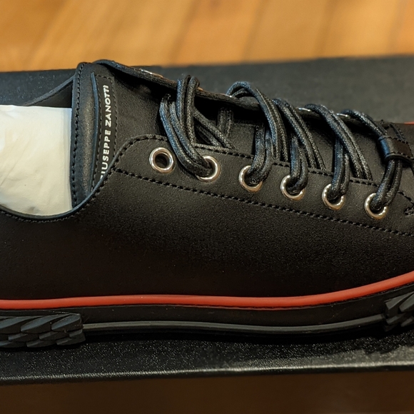 Giuseppe Zanotti Blabber Low-Top Leather Sneakers - Picture 4 of 13